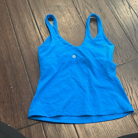 Lululemon blue top - Picture 2 of 3